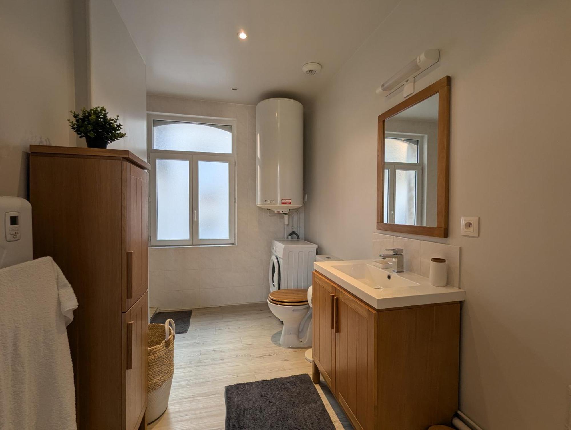 Les Betises, Duplex Hyper-Centre Apartment Cambrai Exterior photo
